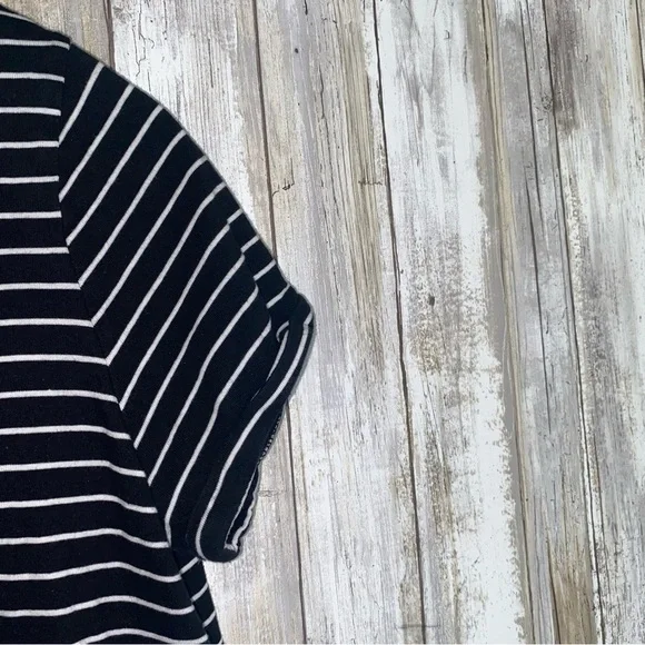 J. Jill Everyday Relaxed Black & White Cotton Tee - Picture 3 of 5